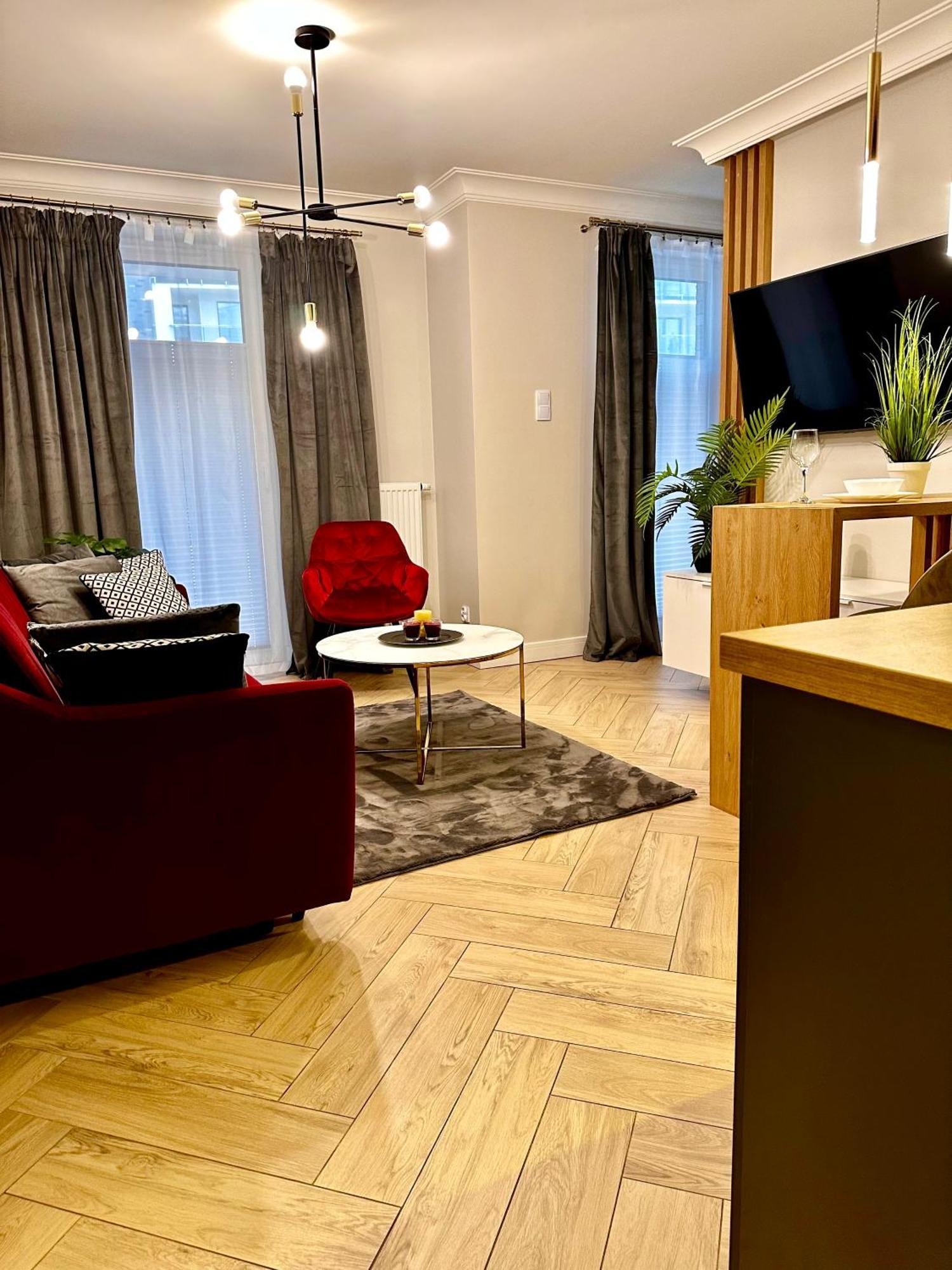 Apartamenty Kielce- Apartament Saphire Przy Zalew Kielecki, Faktura, Parking, Centrum Bagian luar foto