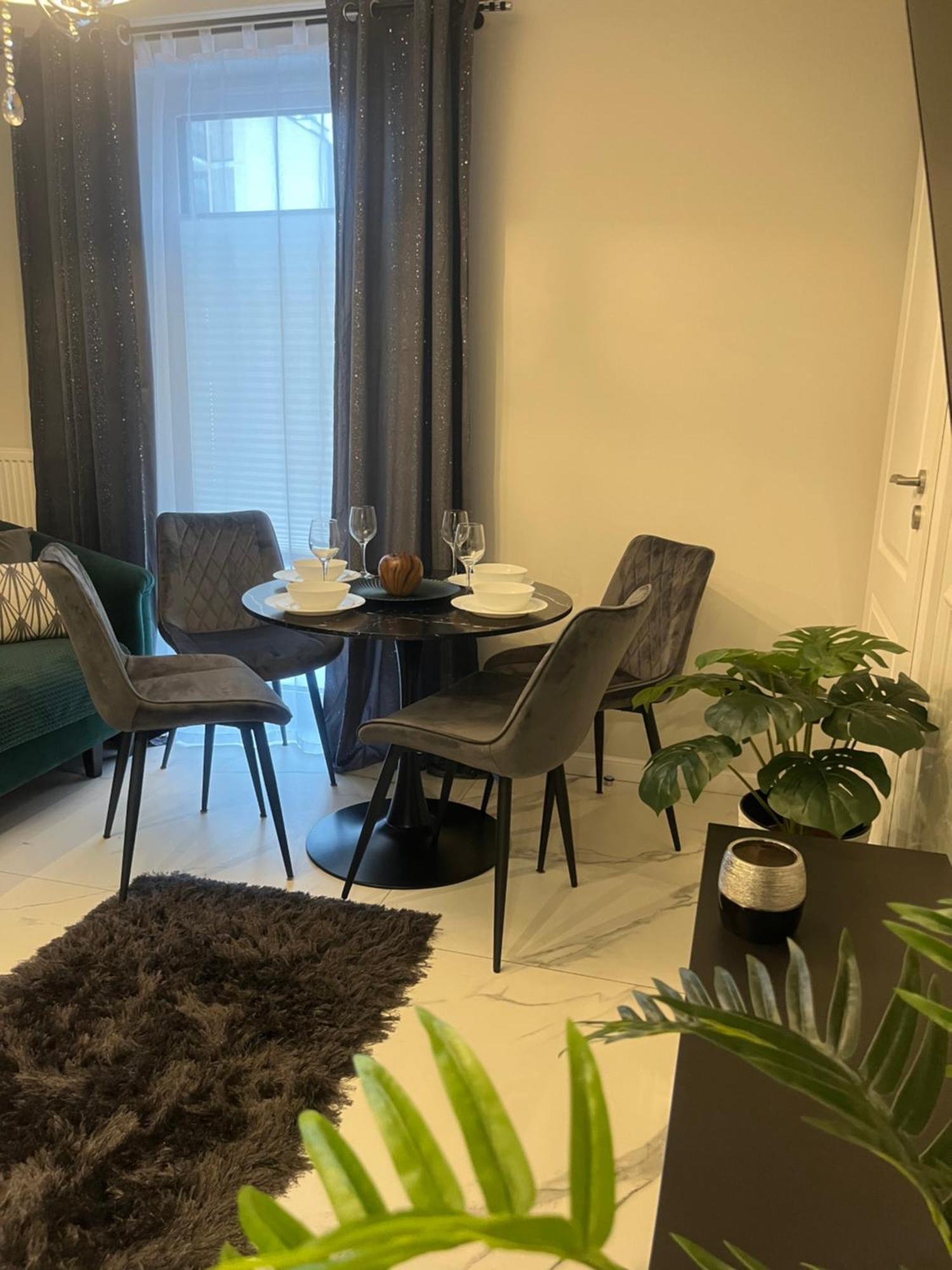 Apartamenty Kielce- Apartament Saphire Przy Zalew Kielecki, Faktura, Parking, Centrum Bagian luar foto